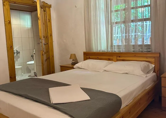 House Nyaraló Mikrósz Prínosz
